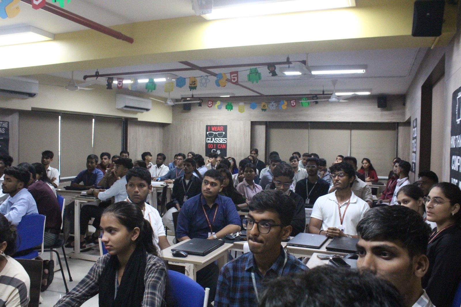 DevClub TRCAC successfully hosts the Internal Hackathon 2025 !