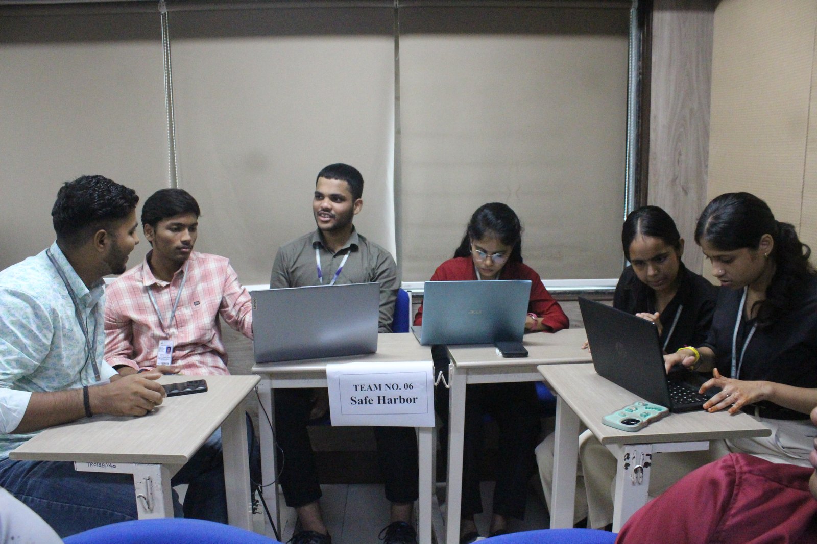 DevClub TRCAC successfully hosts the Internal Hackathon 2025 !