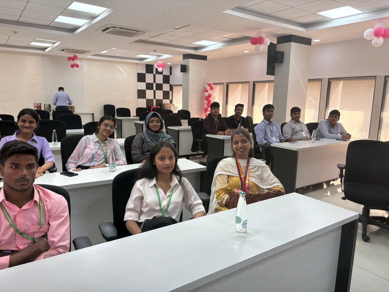 Driving Knowledge Forward: SYBAF Students' Exciting Visit to Mahindra