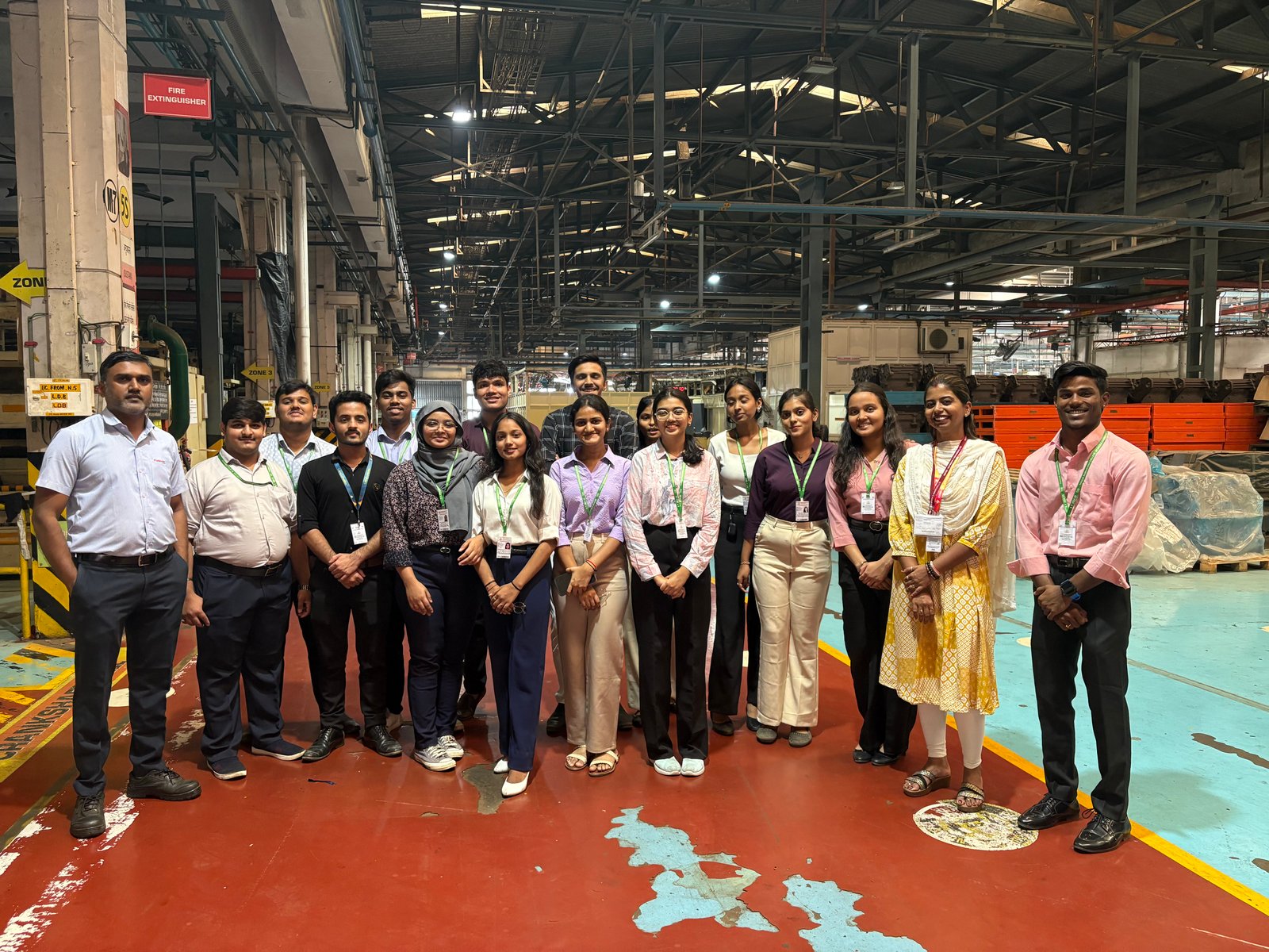 Driving Knowledge Forward: SYBAF Students' Exciting Visit to Mahindra