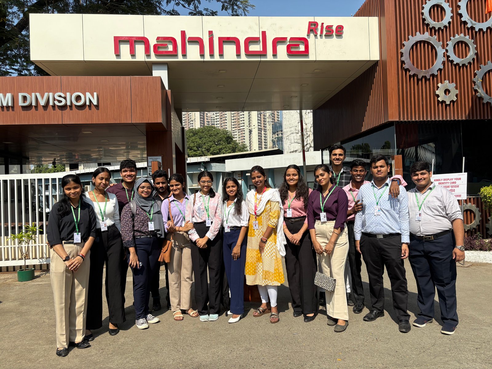 Driving Knowledge Forward: SYBAF Students' Exciting Visit to Mahindra