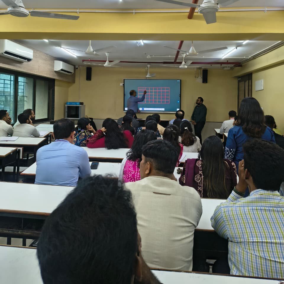 Smart Board Training: Enhancing Digital Teaching Skills