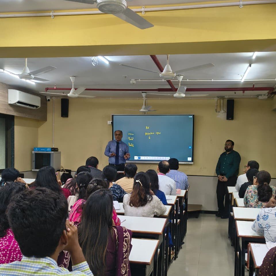 Smart Board Training: Enhancing Digital Teaching Skills