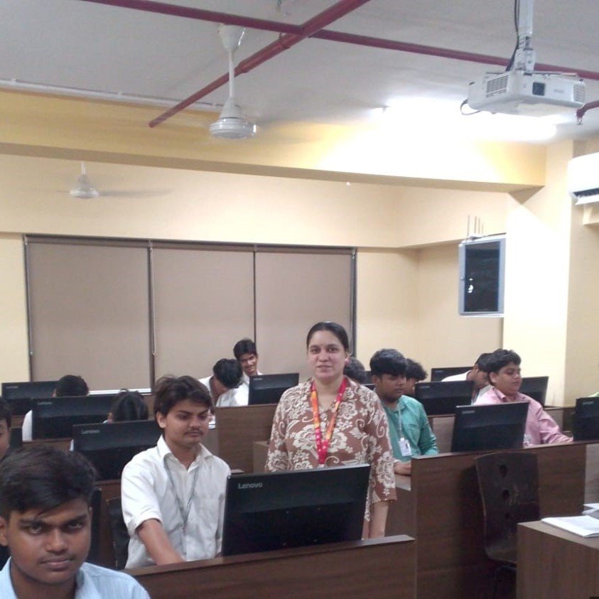 Thakur Ramnarayan College Organizes IIT Bombay Spoken Tutorial Courses