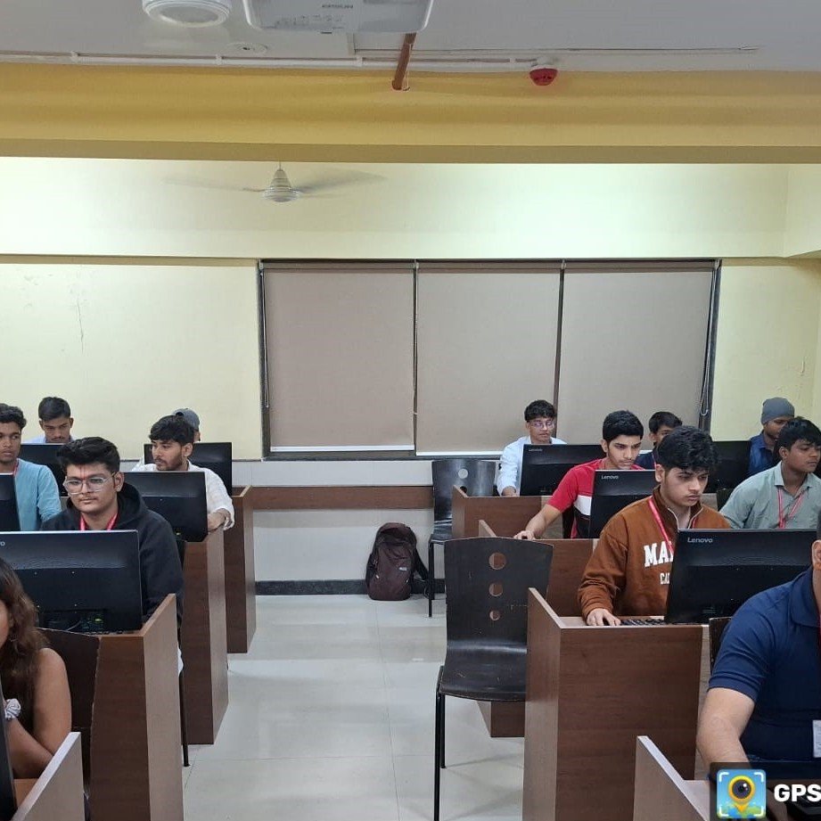 Thakur Ramnarayan College Organizes IIT Bombay Spoken Tutorial Courses